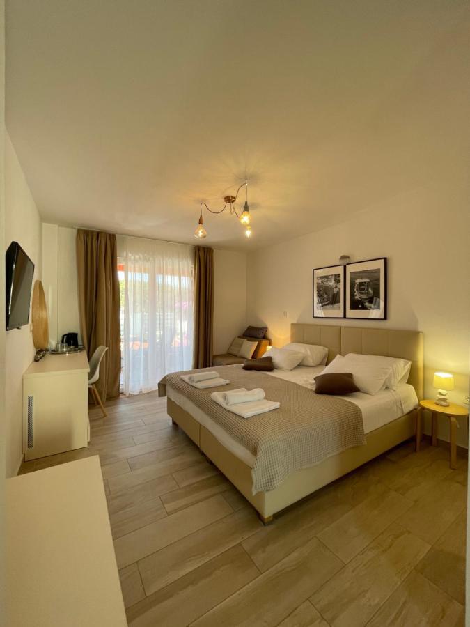 St. Nicholas Rooms Χβαρ Εξωτερικό φωτογραφία